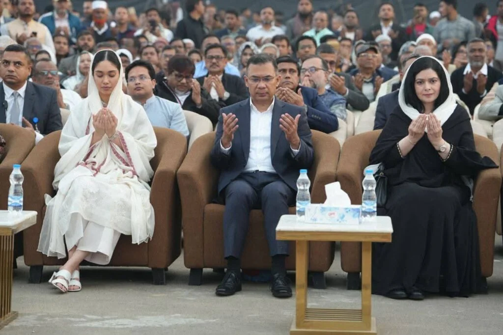 📰 বিশেষ রাজনৈতিক বিশ্লেষকের চোখে: বর্তমান বাংলাদেশের রাজনৈতিক মাঠে জনপ্রিয়তার শীর্ষে কে? chirirbandar com igdgjzcl